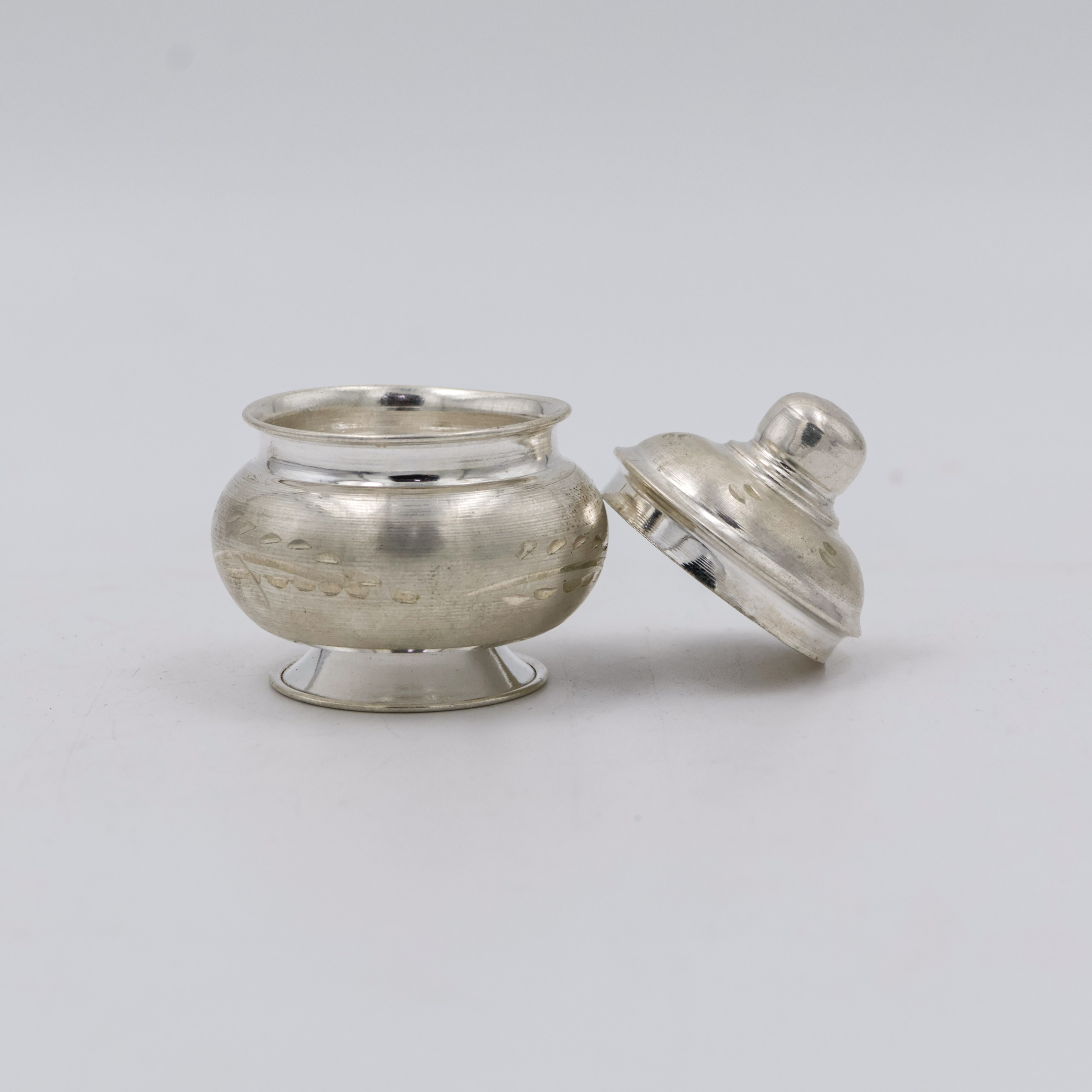 New Akshaya Jewellers - Silver Kum Kum Dabbi